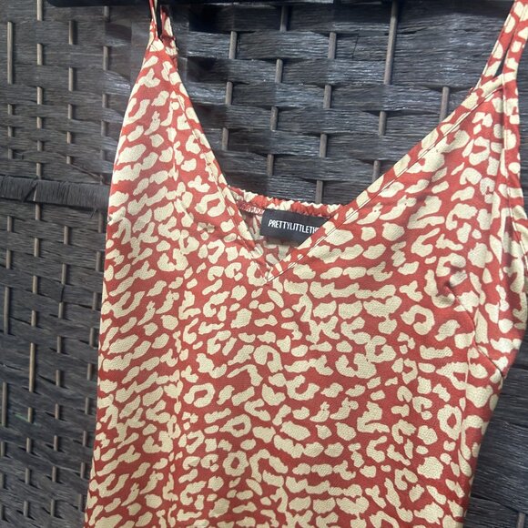 Pretty Little Thing Red Leopard Spaghetti Strap Mermaid Maxi Dress Size 2 - Picture 5 of 9